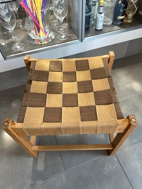 Sgabelli: +  HoCKeR  + – Usato da Winkel venduto da zeho 1