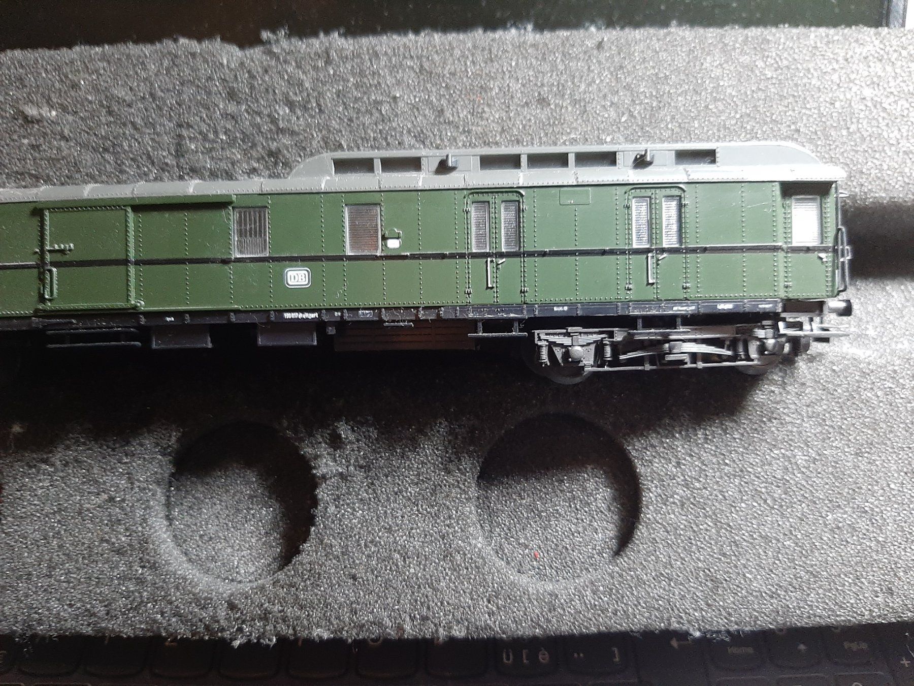 Liliput Modellini di ferrovie: LILIPUT DB 100017 Stg REF.16 – Usato da Avully venduto da RIVALIS 2