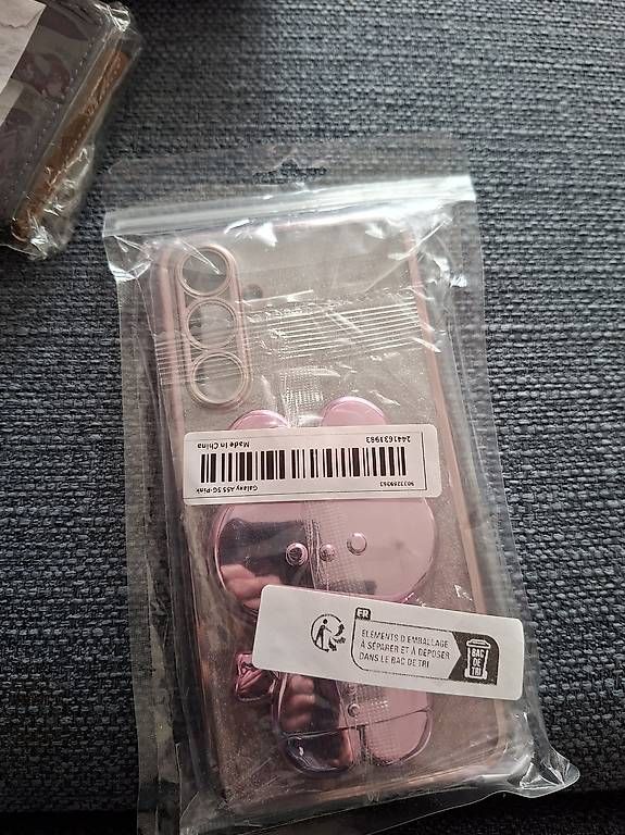 Cover & Protezioni schermo: Coque Samsung a55 et a 55 xs – Usato da Chernex venduto da fib_vsy7 1