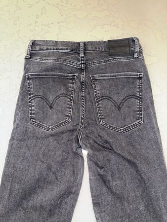 Levi's Premium Mile High Super Skinny Jeans grau Gr. 27