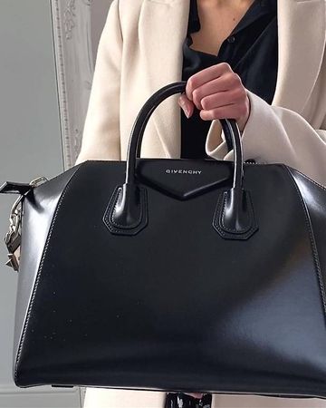 Givenchy Anyigona schwarz silber