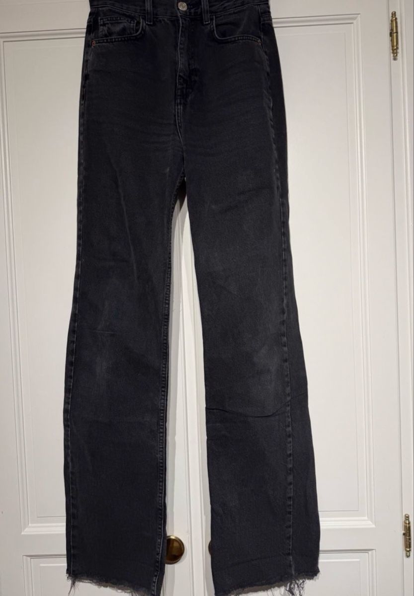 Pull&Bear Lotti di vestiti: 7x Frauenhosen Pull&Bear/Stradivarius – Usato da Bottmingen venduto da mat_77yv