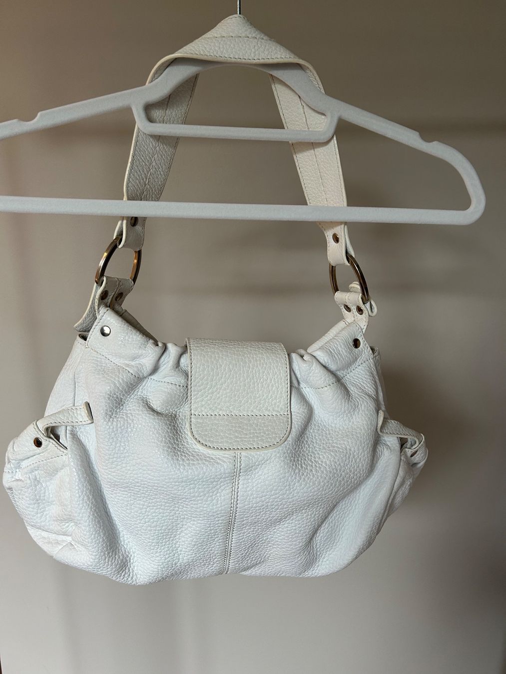 Hogan Borse da donna: Hogan weisse Leder Handtasche – Usato da Kilchberg ZH venduto da Shiraz3 1