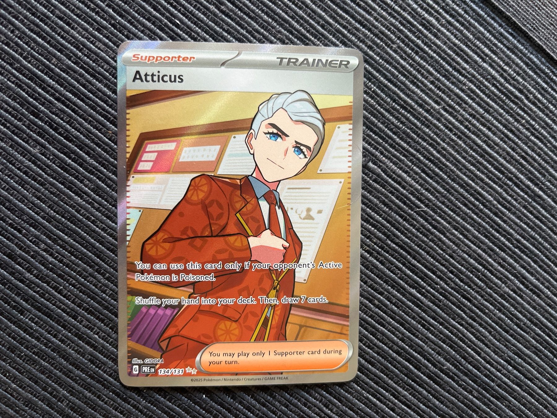 Pokémon Carte collezionabili: Pokemon Atticus Fullart Prismatic Evolutions near Mint – Nuovo (secondo la descrizione) da Wabern venduto da Collectfun