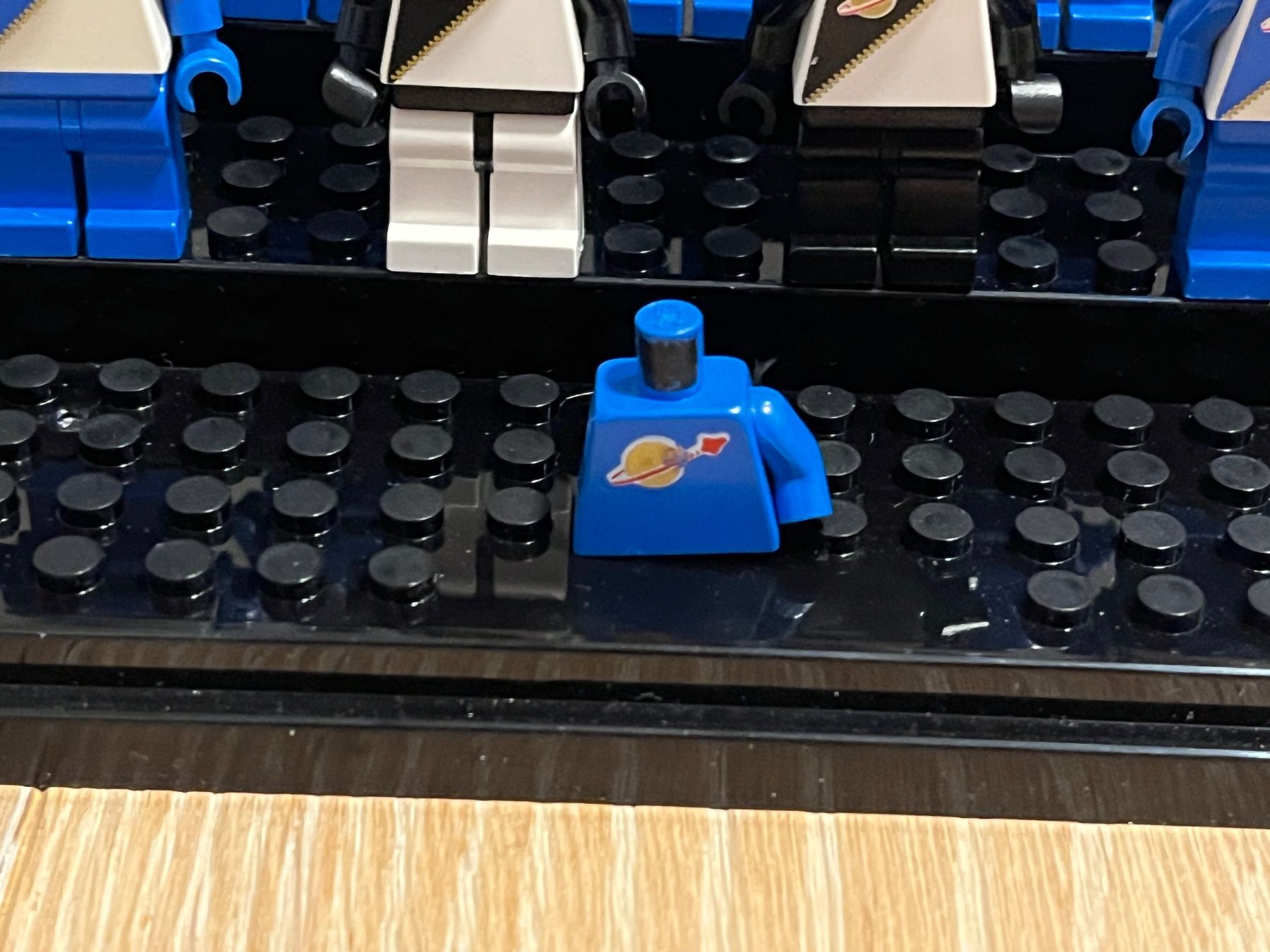Lego Giocattoli: Lego Space Minifiguren Konvolut – Usato da Winterthur venduto da Wusa01 3