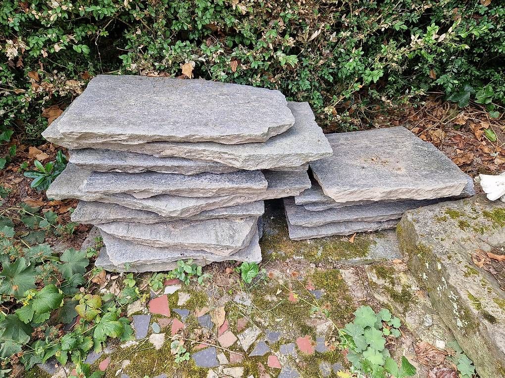 Bodenbeläge: Natursteinplatten – Gebraucht aus Langenthal von amarok