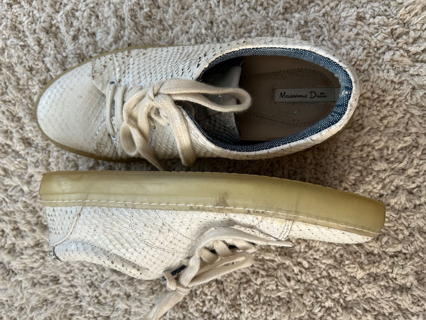 Massimo Dutti Damenschuhe: Massimo Dutti Sneakers Gr. 39 Weiss Leder – Gebraucht aus Horn von Resvi 1