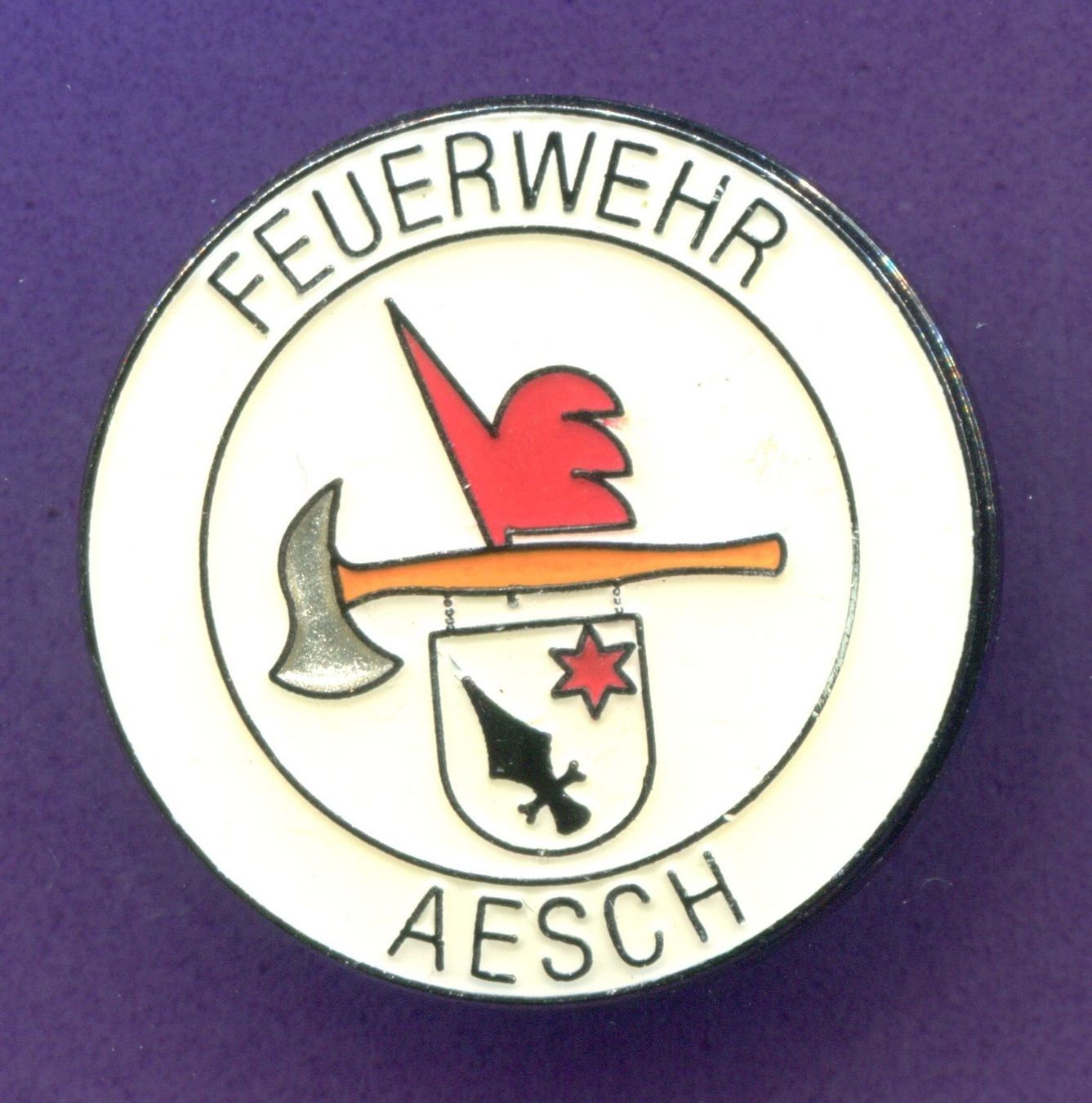Placchette & Badge: Feuerwehr  AESCH – Usato da Winterthur venduto da Sammleroase