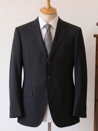 Dolce Gabbana suit 100% lana et doublure 100% soie