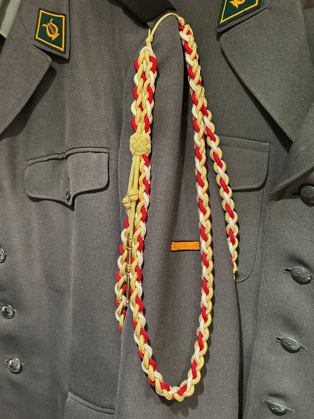 Schweizer Armee Uniformi: Konvolut Uniformen Schweizer Armeespiel – Usato da Berikon venduto da nokireb 1