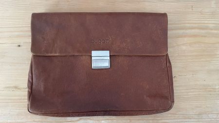 BUGATTI Echtledertasche Laptop  (Gratisversand CH)