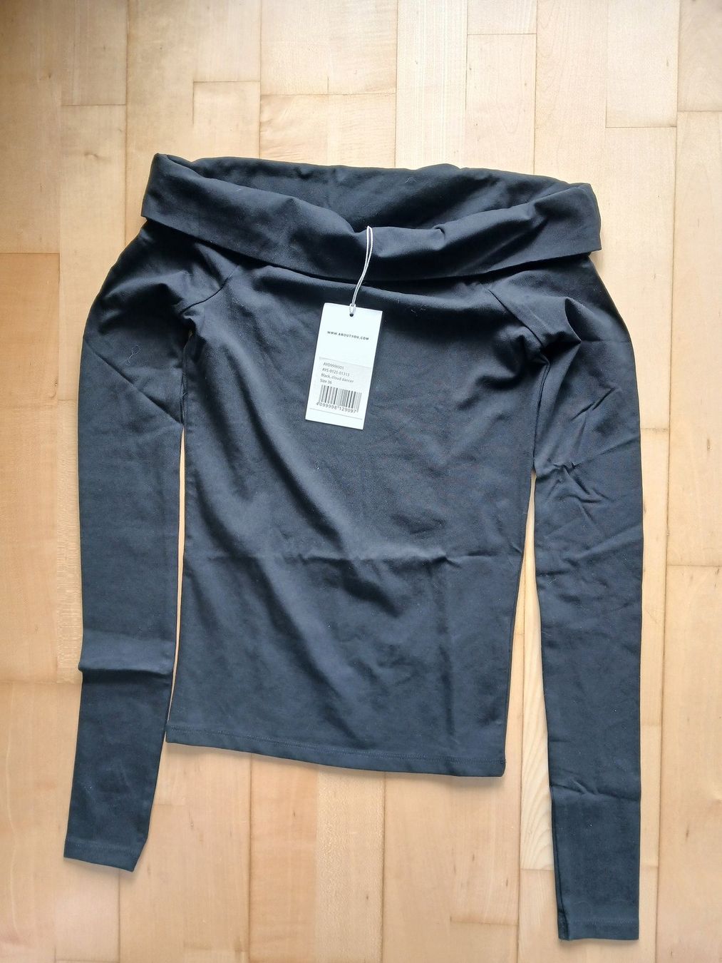 Maglioni & Felpe: 2er Set Carmenpullover in der Farbe weiss und schwarz – Nuovo e nell'imballaggio originale da Liebefeld venduto da Fireball85 1