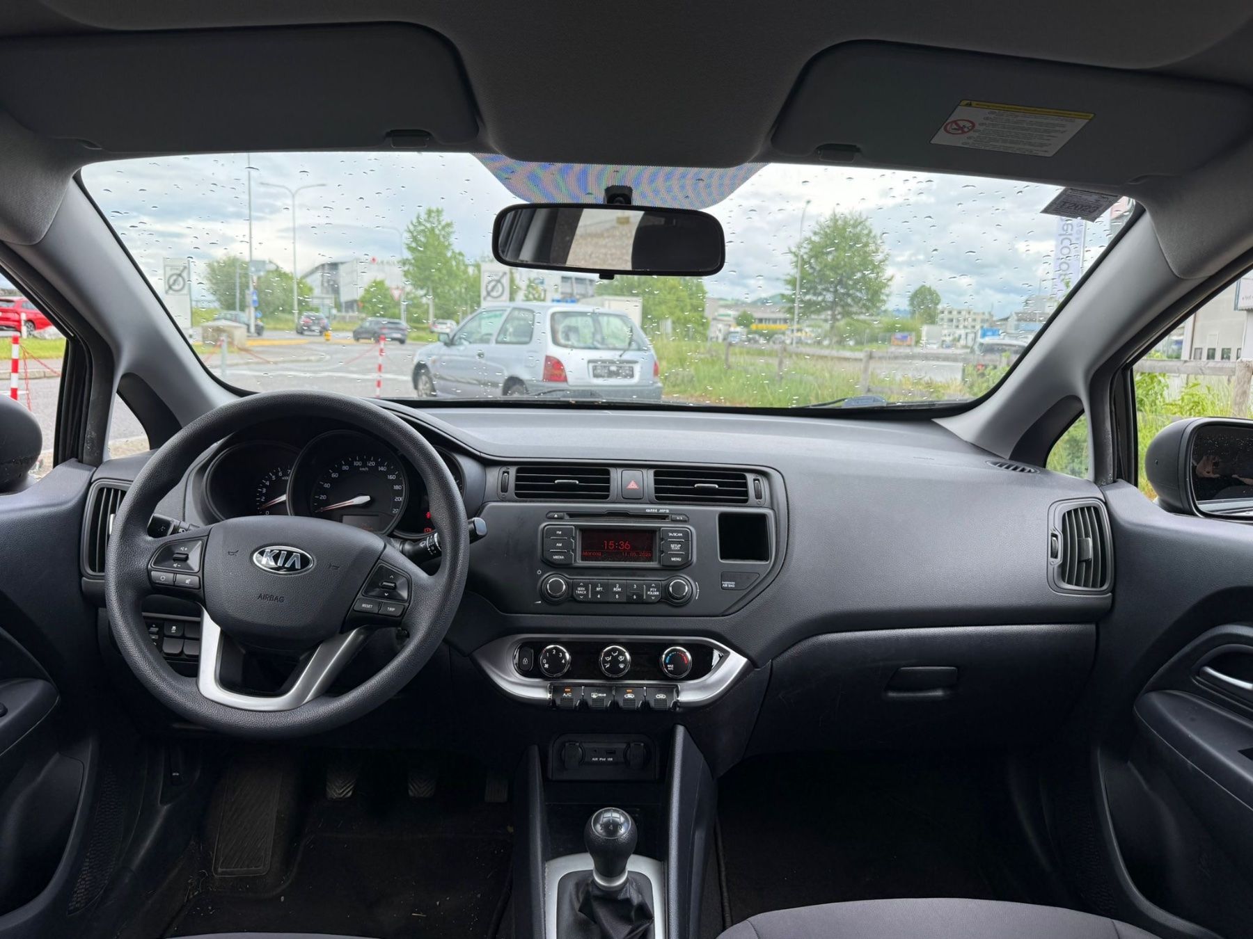Kia Automobili: Kia Rio 1.2 frish MFK 05.2026 – Usato da flawil venduto da buc_5v8m 5