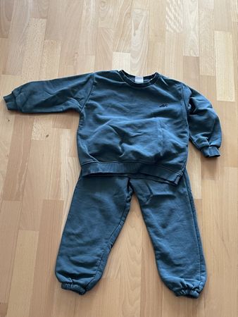 3 Zara kids’ sets, size 116