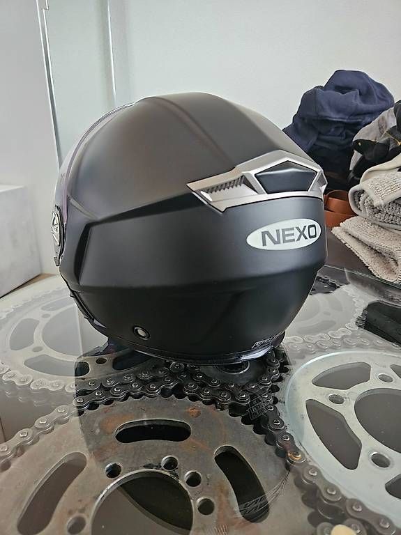 Helme & Visiere: Casque Nexo taille M à vendre. – Neu und originalverpackt aus Biel/Bienne von Vido91 1