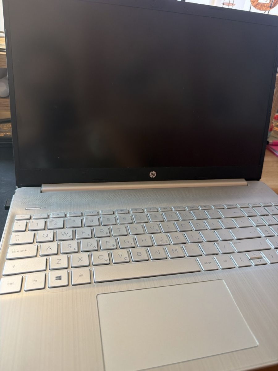 Hewlett Packard Portables: HP Laptop 15.6"  – D'occasion à Hausen AG par nik_9sg2 2