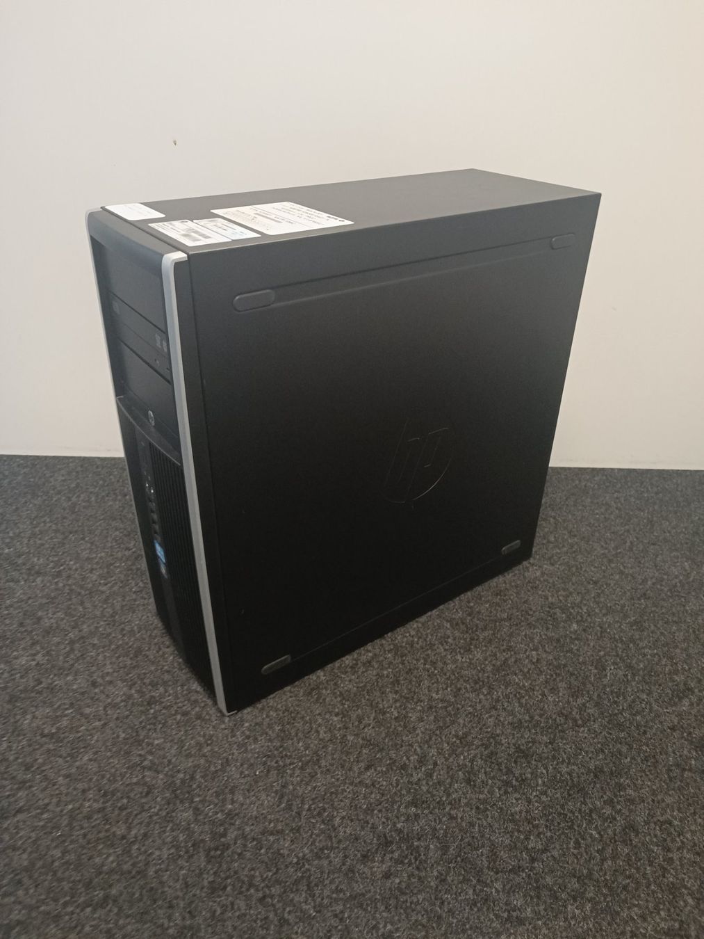 Compaq PCs: HP compaq elite 8300 – D'occasion à Schlieren par 2nd-Life 3