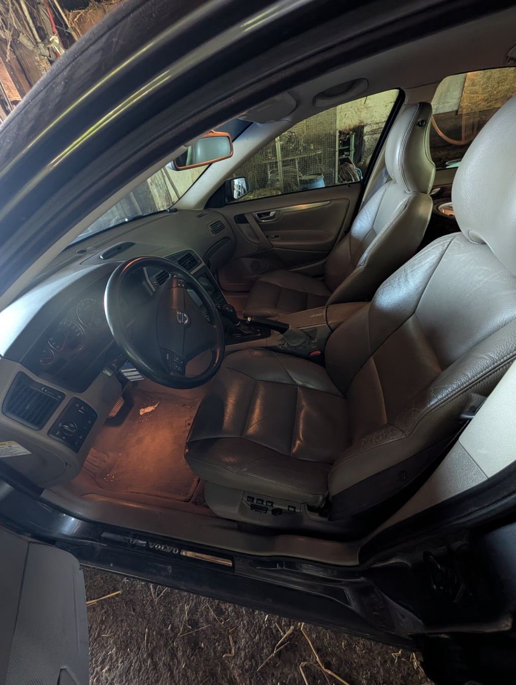Volvo Automobili: Volvo s60 2.5T AWD – Usato da Le Pâquier-Montbarry venduto da pas_st8d 5