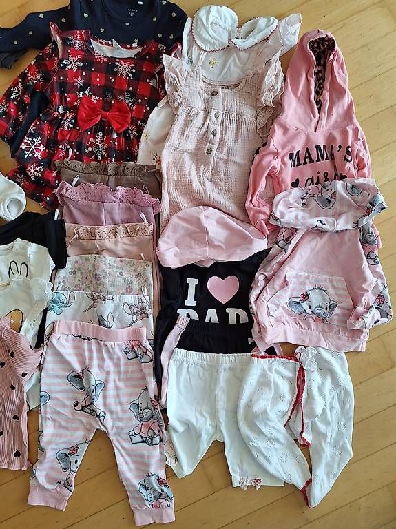 Lotti & Set di vestiti: Babykleider - Mädchen - Grösse 80 – Usato da Niederteufen venduto da MCVetsch 2