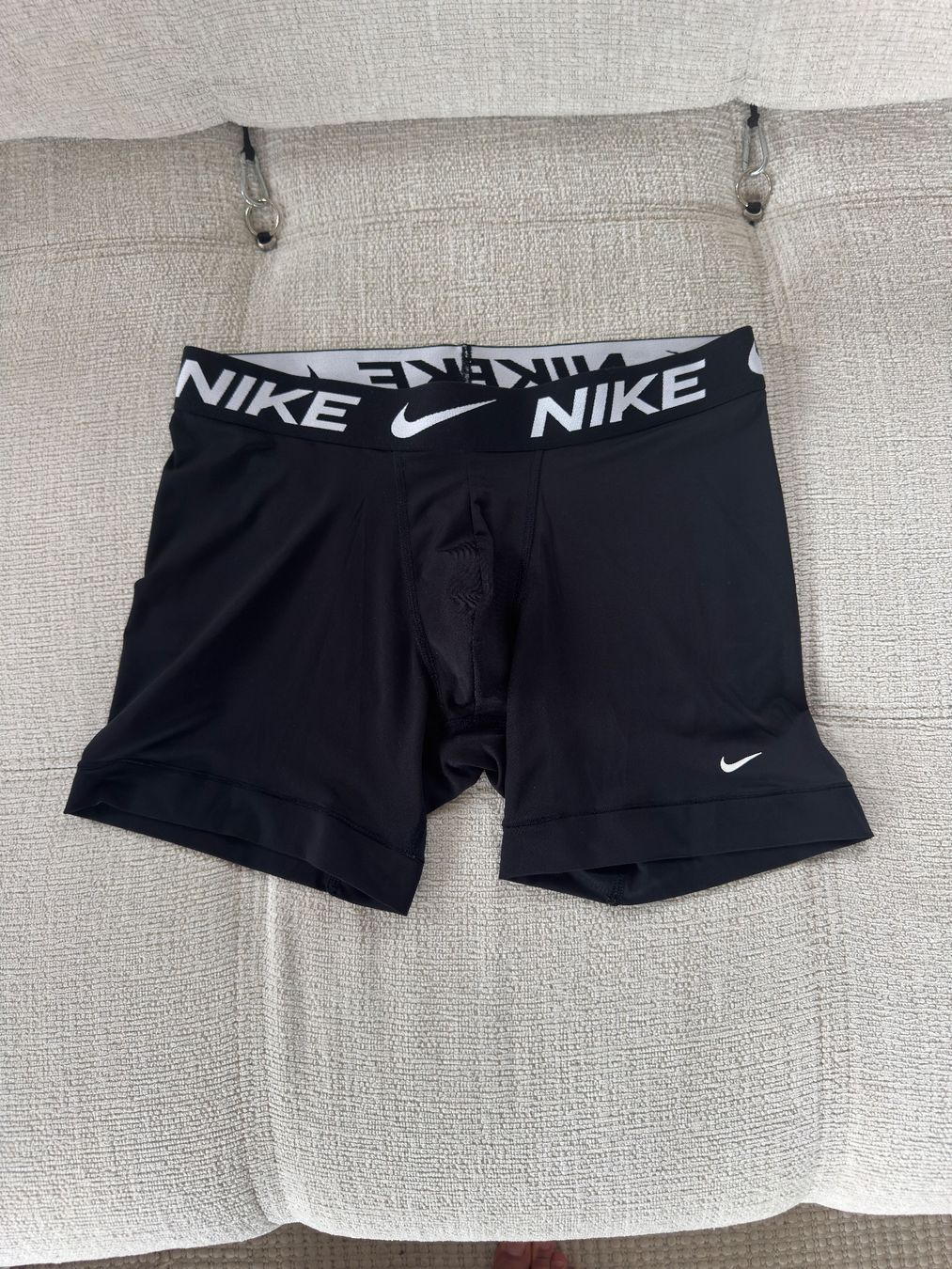 Nike Pantaloni: Nike | Tights – Nuovo (secondo la descrizione) da Horgen venduto da onur_5