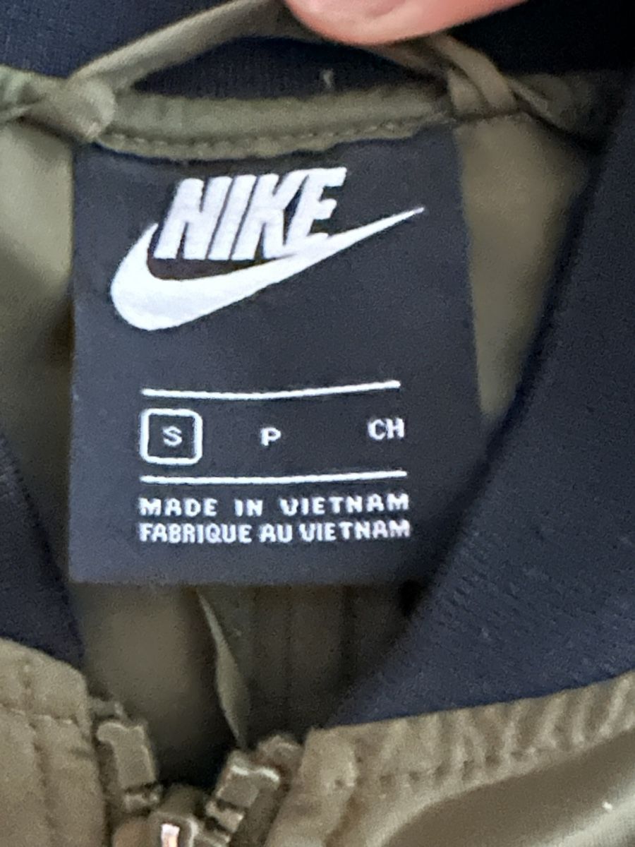 Giacche: Nike jacke  – Nuovo (secondo la descrizione) da St. Gallen venduto da Bigt93 3