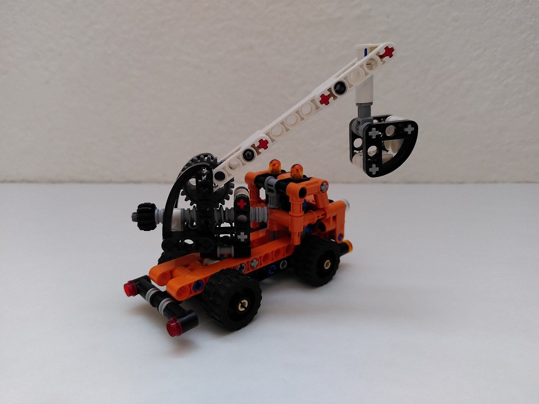 Lego Jouets: LEGO TECHNIC: Set 42088_Cherry Picker – D'occasion à Zuchwil par Biber413 4