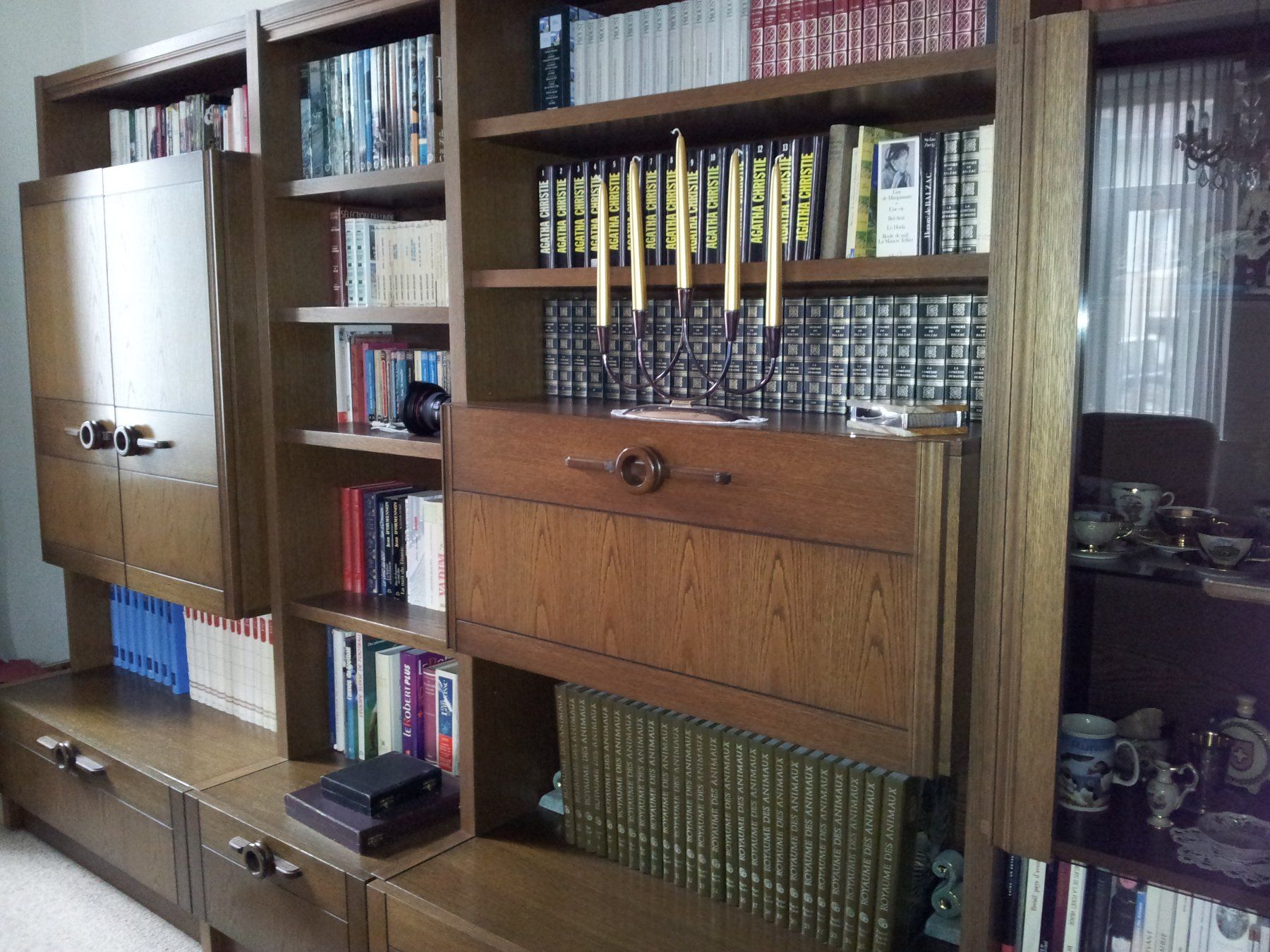 Scaffali: Meuble bibliothèque de salon en chêne – Usato da Fontenais venduto da Aube-sauvage.2 1