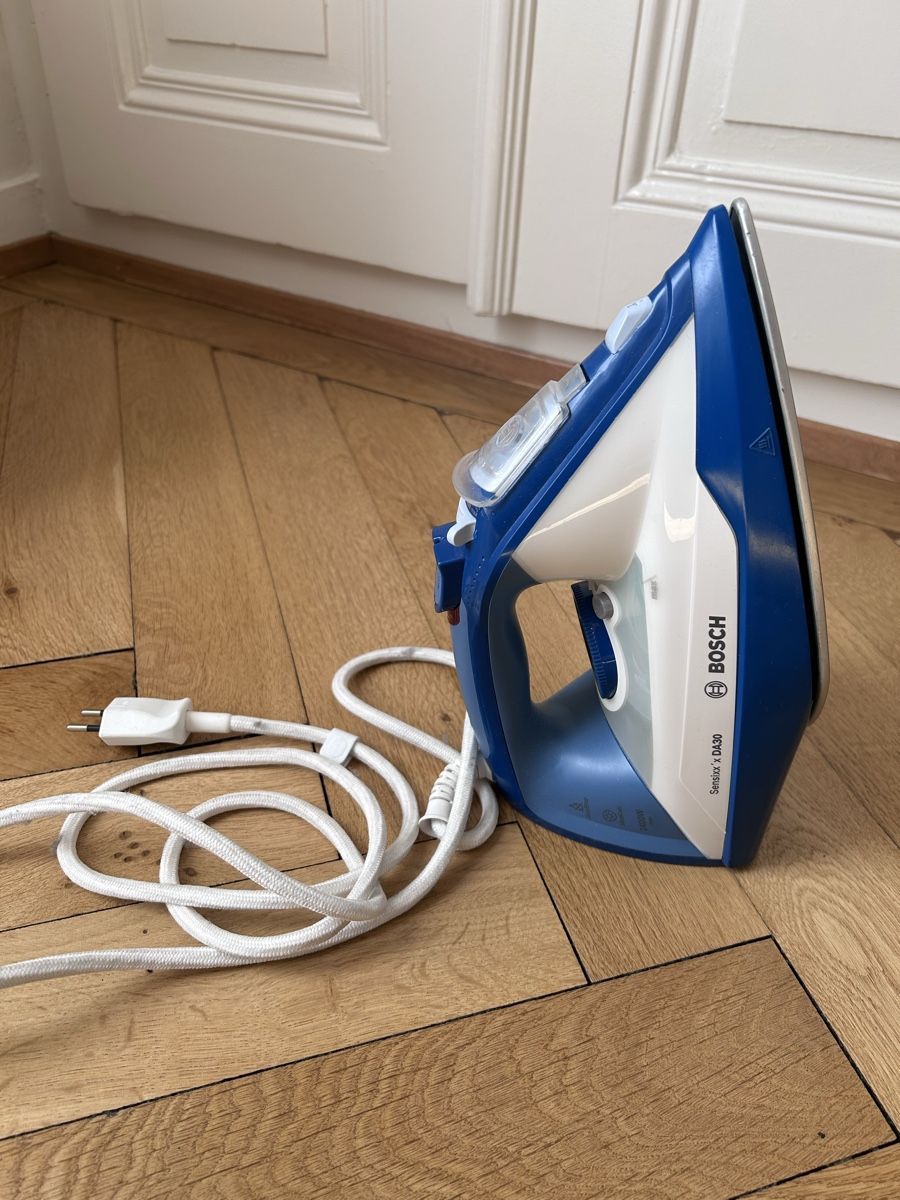 Bosch Ferri da stiro: Fer à repasser Bosch – Usato da Genève venduto da Sarahchge