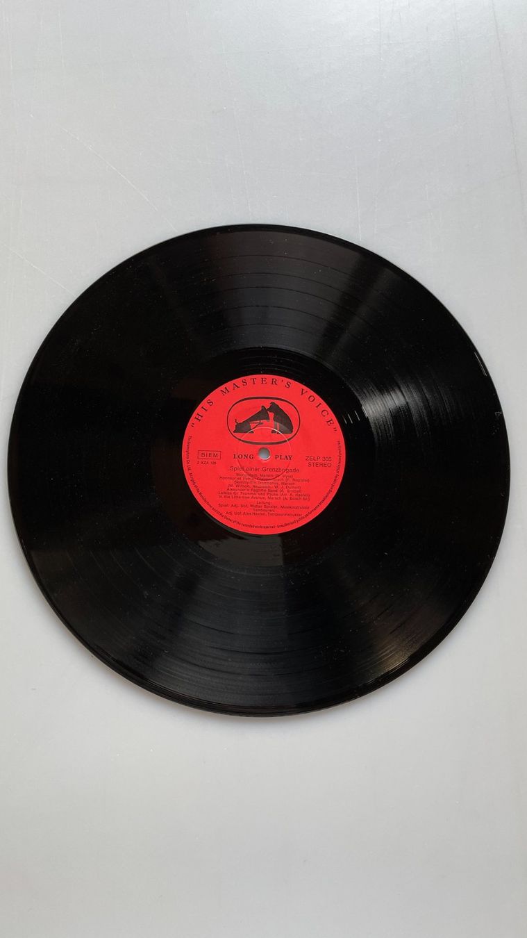 Schallplatten: Spiel einer Grenzbrigade - Schallplatte – Gebraucht aus Glattfelden von markweb 2