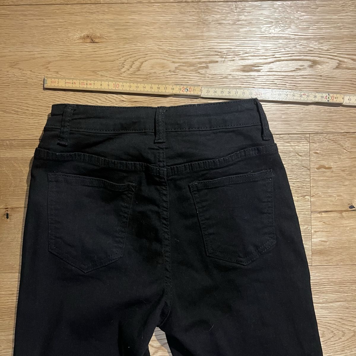 Shein Jeans: Schwarze Flared / Bootcut Jeans – Nuovo (secondo la descrizione) da Chur venduto da noe_mh8b 3