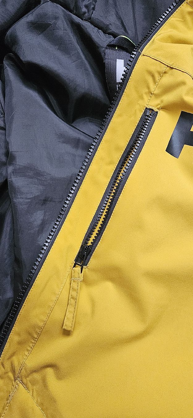 Helly Hansen Vestes: Helly Hansen Winterjacke – D'occasion à Münchwilen AG par tim.luethy 5
