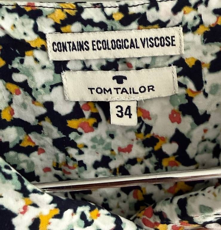 Camicette: Tom Tailor Bluse mit Blumenmuster, Grösse 34 – Usato da Ehrendingen venduto da ErikaKrisztina 2