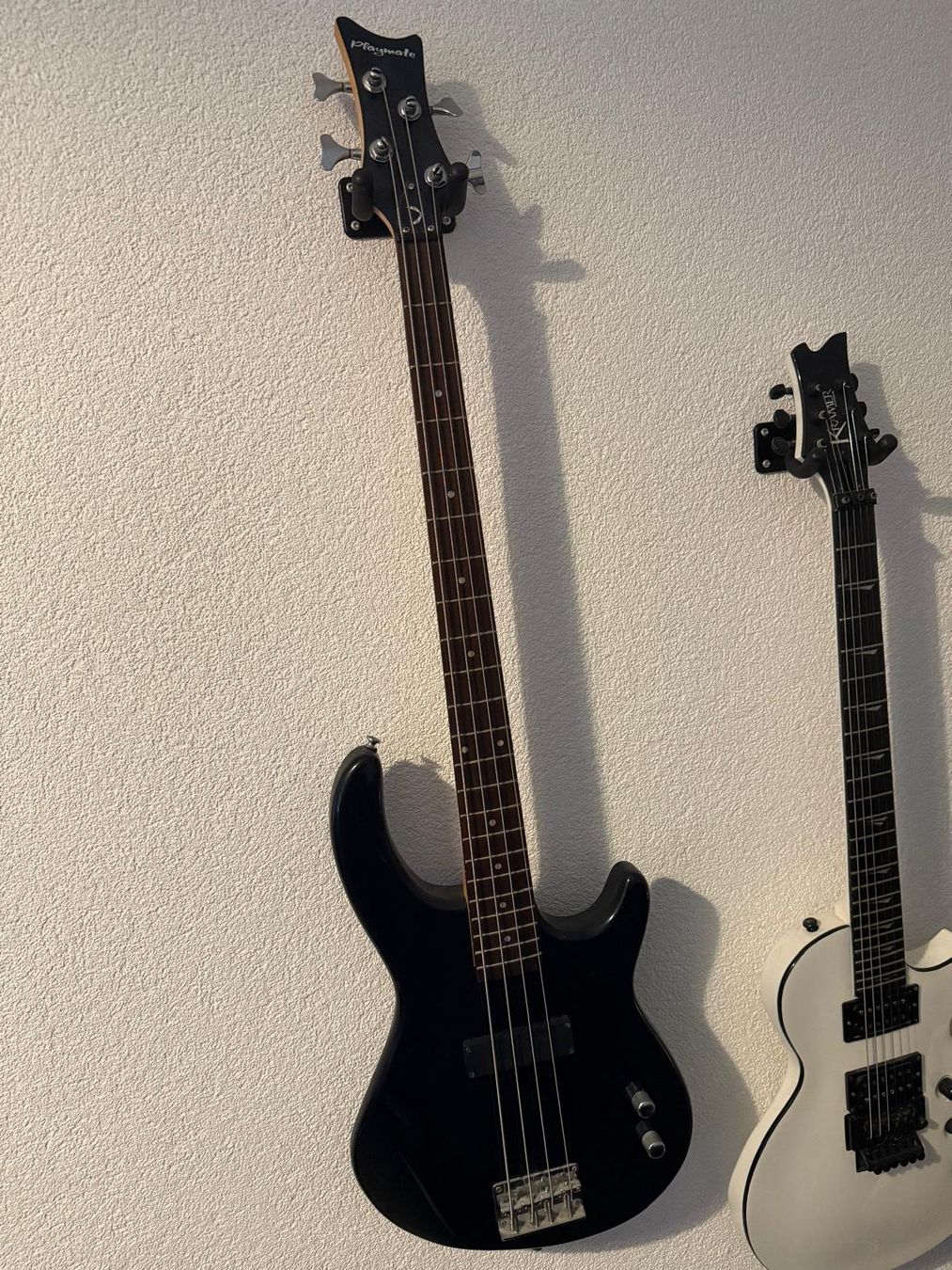 Strumenti musicali: Dean Playmate Bass Gitarre – Usato da Amriswil venduto da Mike-Dyson
