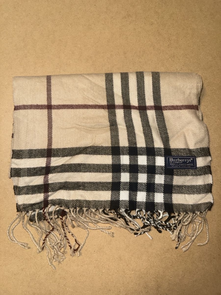 Burberry Foulards, Tücher & Schals: Écharpe Burberry Beige – Gebraucht aus Orbe von Miki_7777