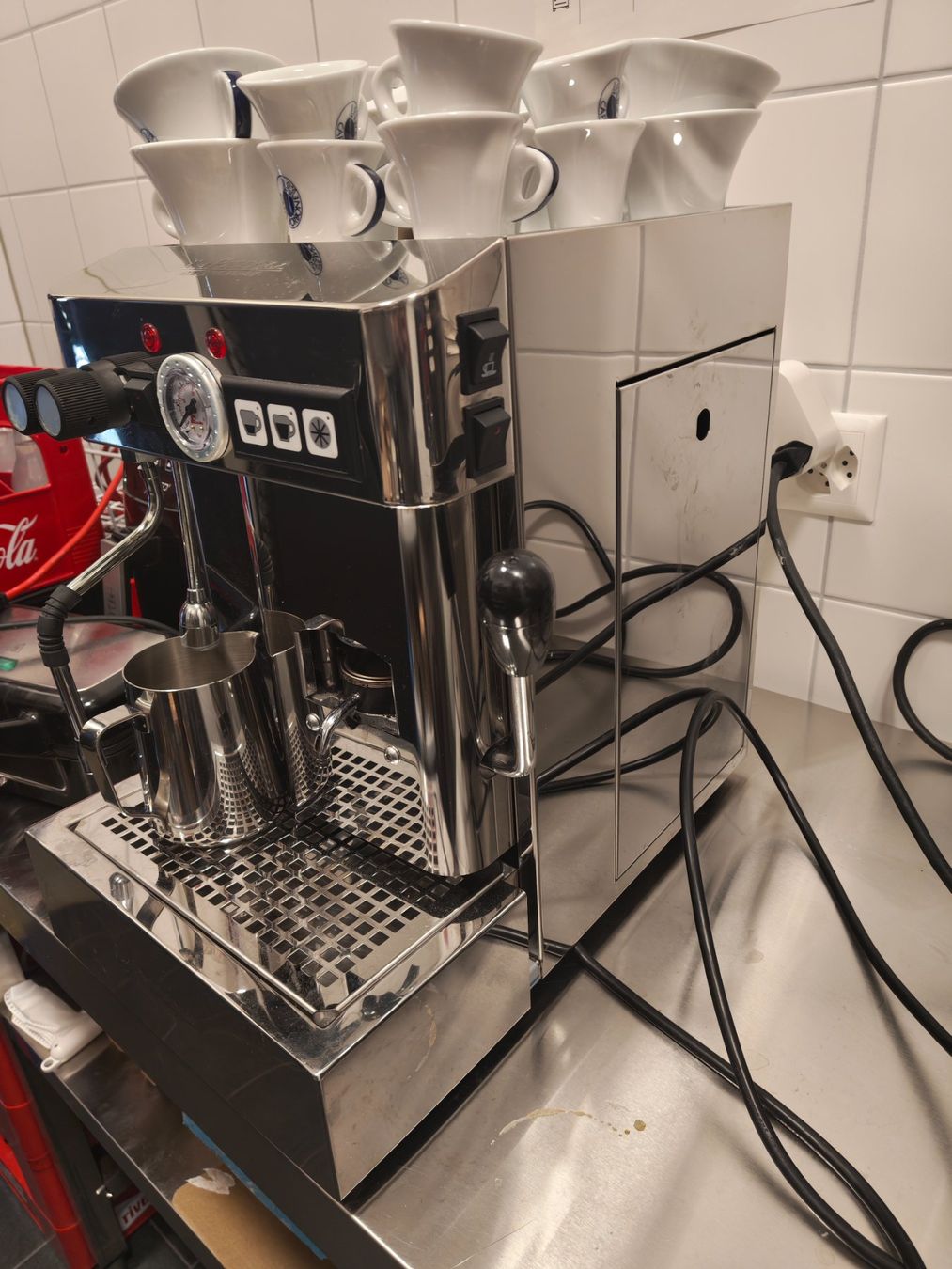 La Piccola Macchine per caffè & Macchine per espresso: La Piccola Espressomaschine + Borbone Kaffeegeschirr – Usato da Hettlingen venduto da MojitoBrate