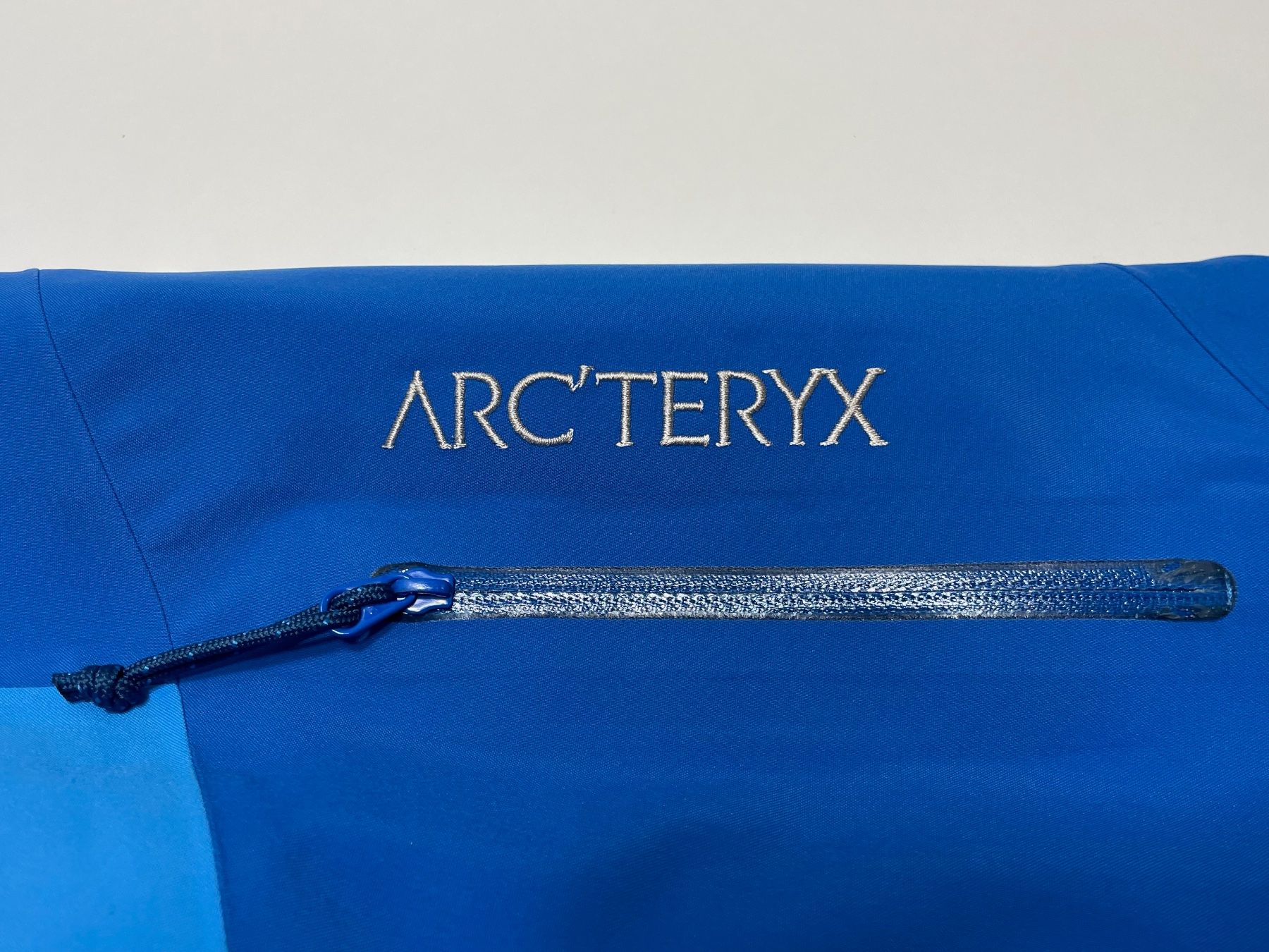 Arcteryx Giacche: Arc'tery Jacket Beta AR Sz S – Usato da Zürich venduto da le_souk 3