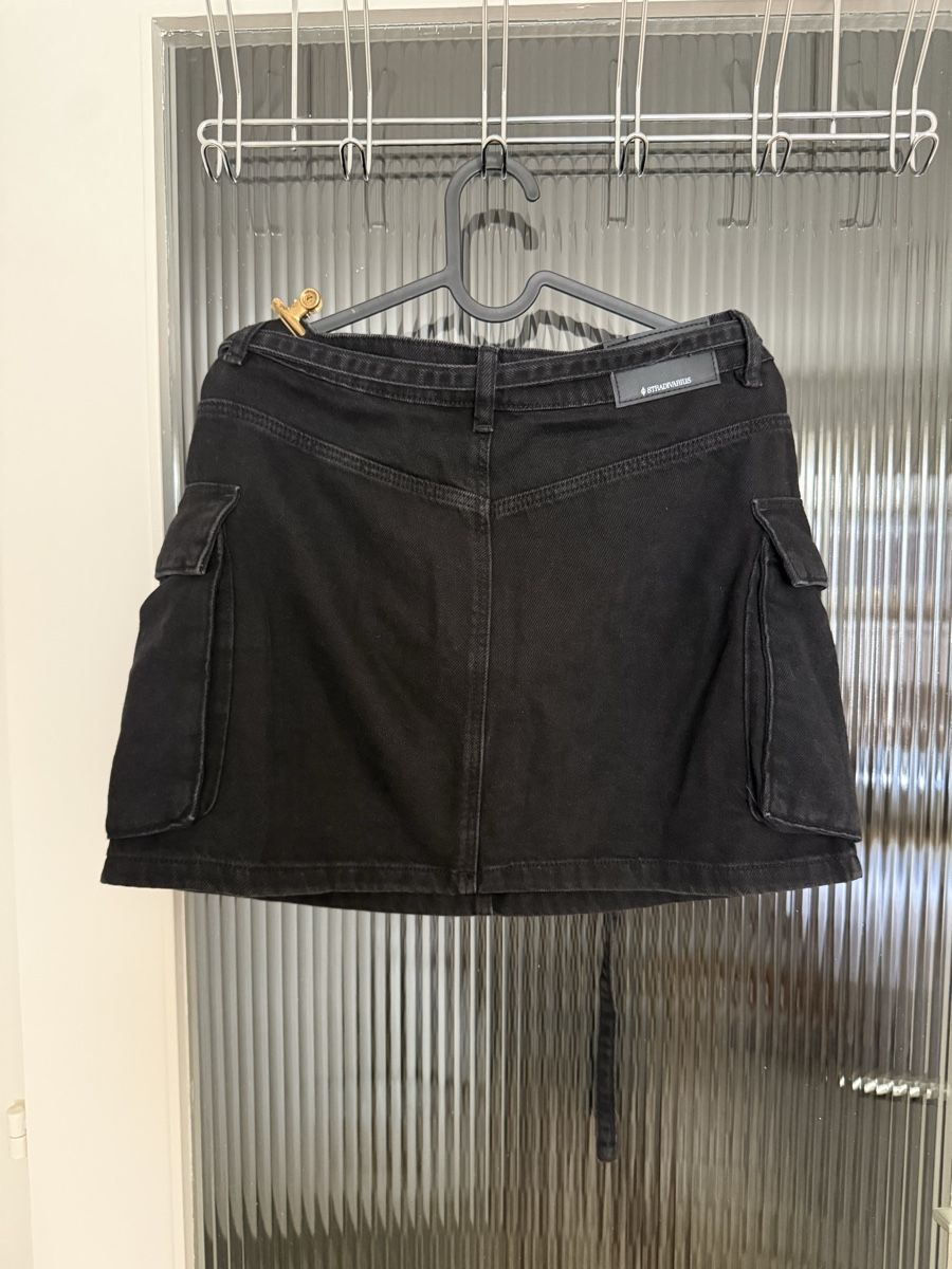 Stradivarius Röcke: Jupe cargo noire Stradivarius – Neu (gemäss Beschreibung) aus Monthey von iri_9pt5 3