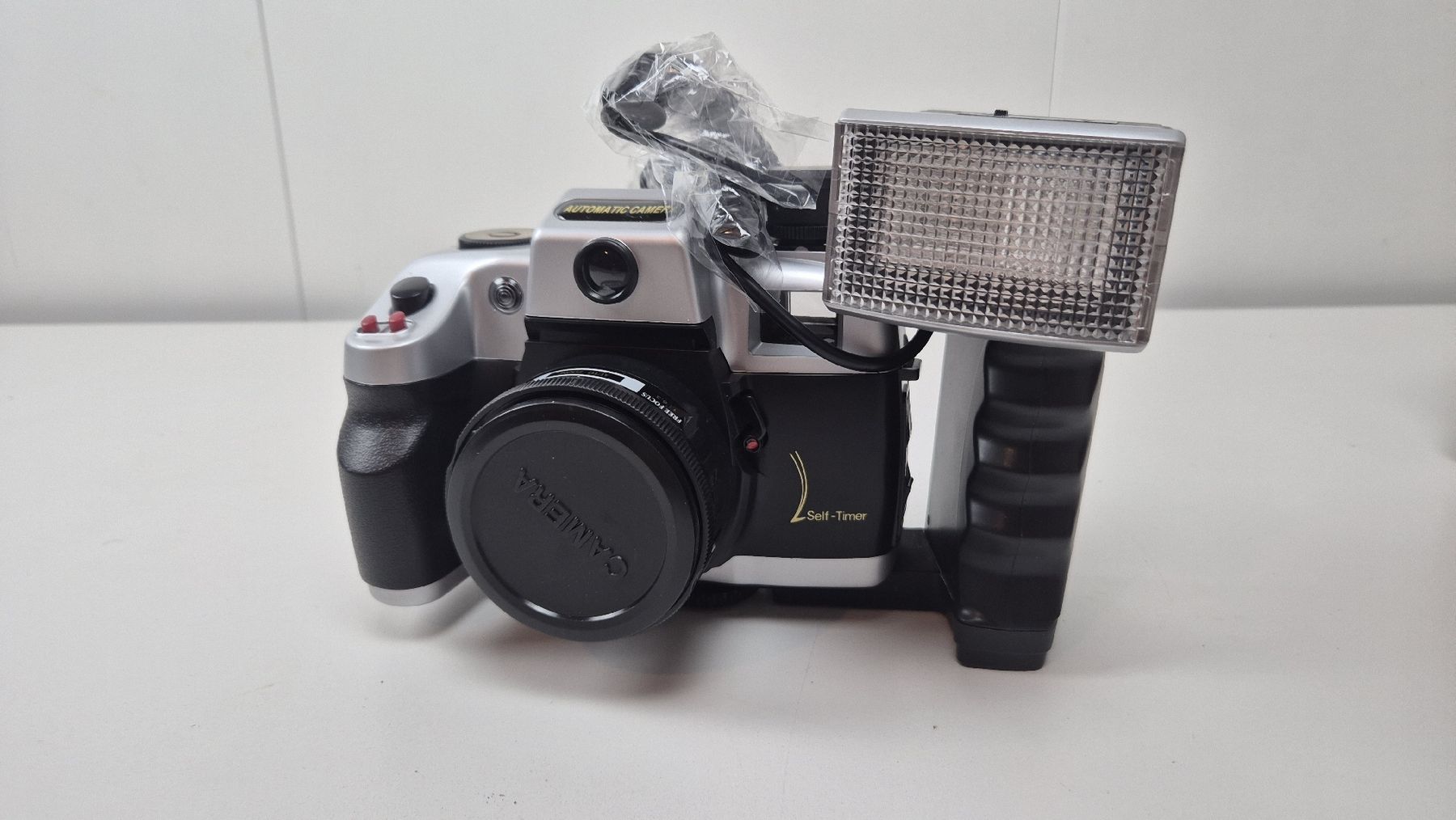 Fotocamera: Kamera: Automatic Camera mit Tasche, neu, Originalverpackt – Nuovo e nell'imballaggio originale da Rickenbach b. Wil venduto da Superuelie 1