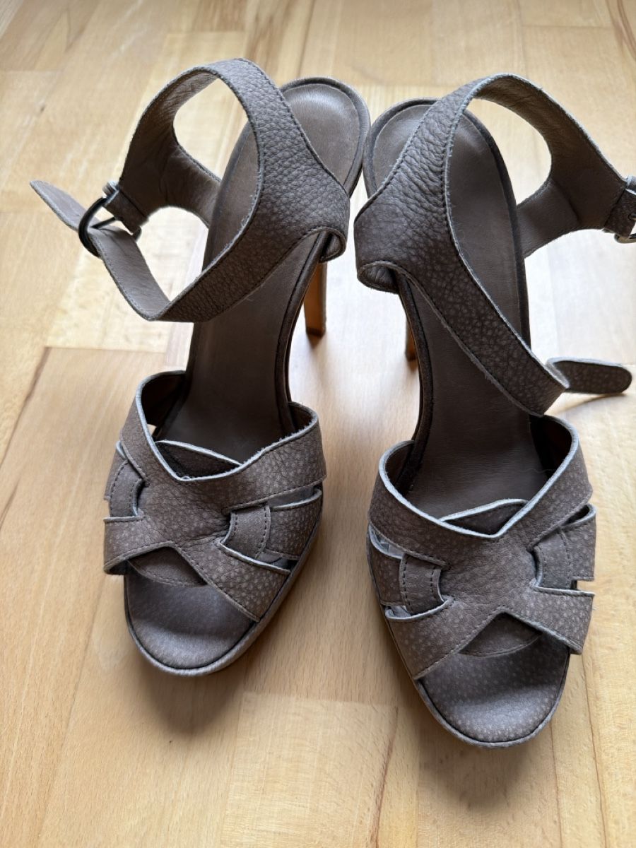 Marc Cain Scarpe da donna: Marc Cain Gr.37 Sandalen – Usato da Oberrohrdorf venduto da Mariann79