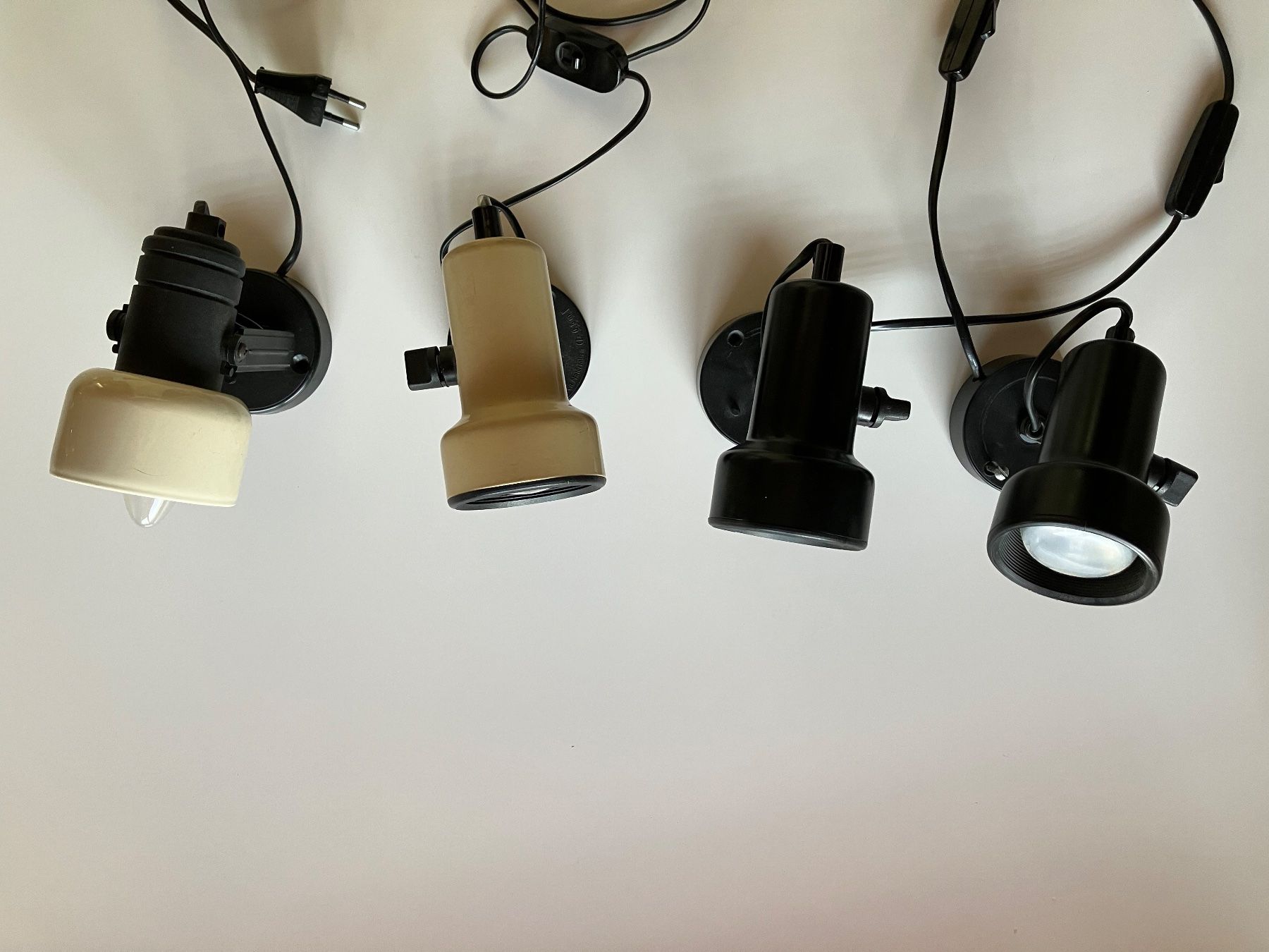 Lampen: 4 Wandspots / Schlafzimmer Lampen – Gebraucht aus Rüti ZH von captnjohnny