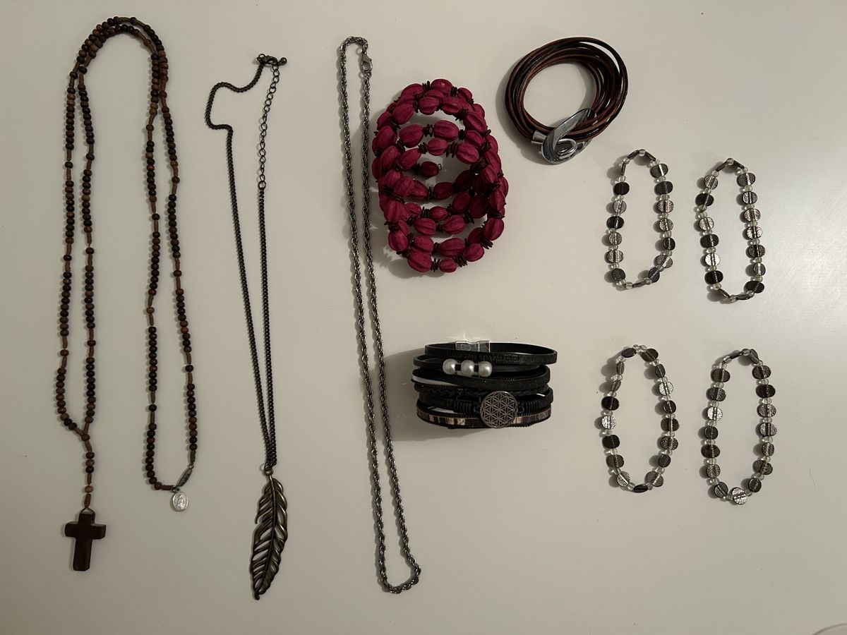 Sonstiger Schmuck: Diverser Modeschmuck – Gebraucht aus Kriens von lay01