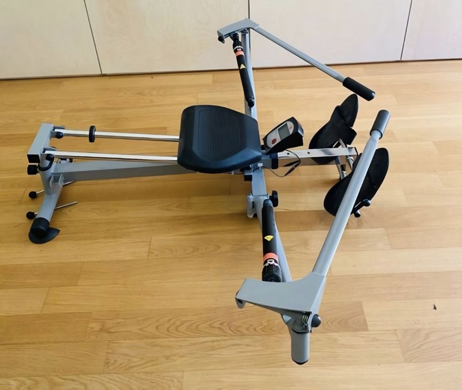 Hometrainer: Christopeit Rudergerät "Accord", ohne Computer.  – Gebraucht aus Adliswil von Hortulano