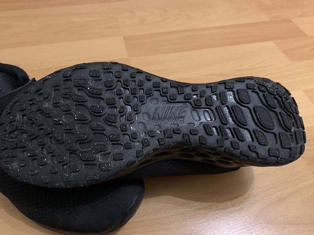 Scarpe da uomo: Nike Running Schuh Grösse 39 – Usato da Villigen venduto da 28Nora82 1