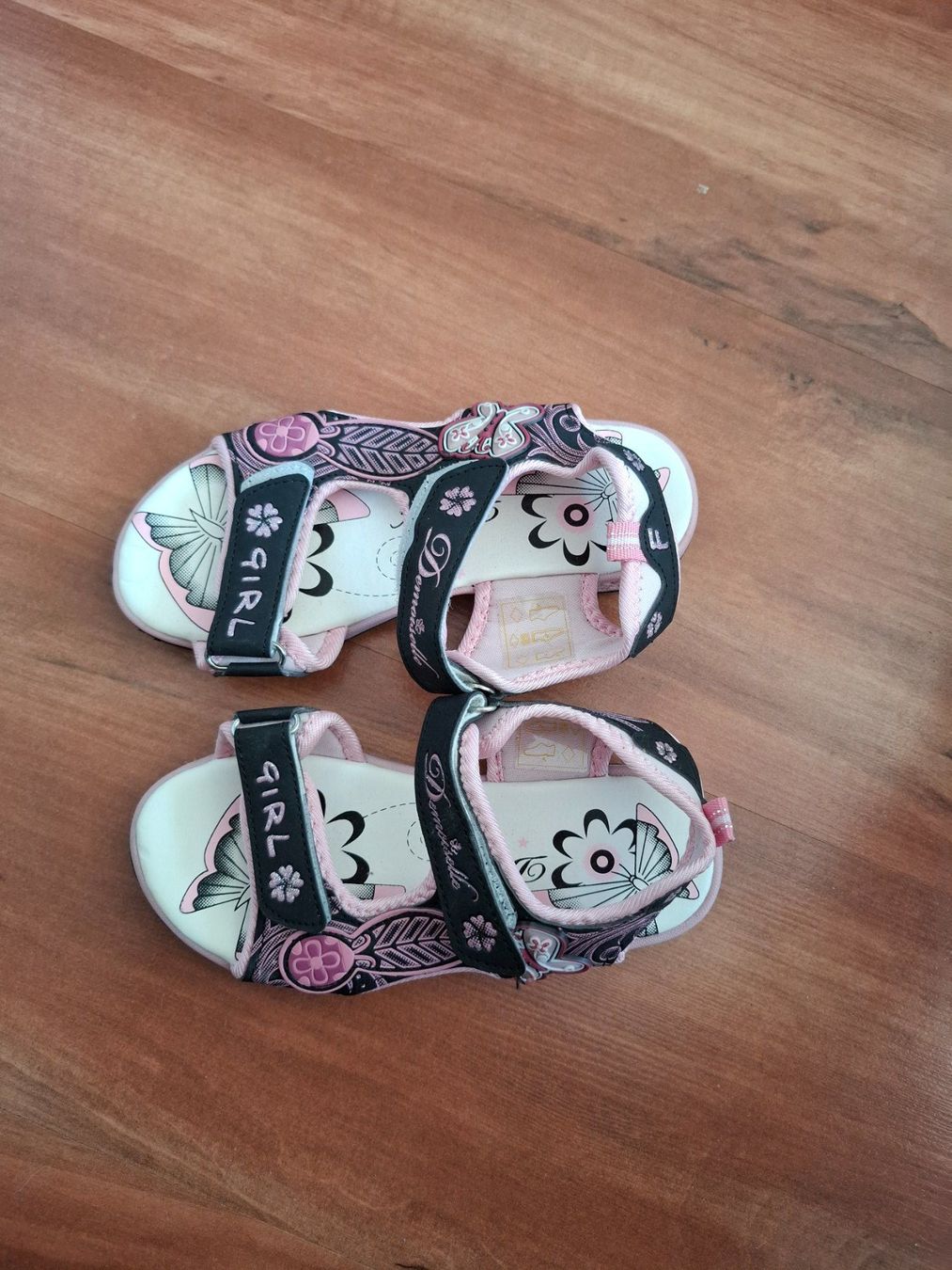 Scarpe per ragazze: Sandalen Gr. 31 NEU – Nuovo (secondo la descrizione) da Roggwil BE venduto da Konda 1