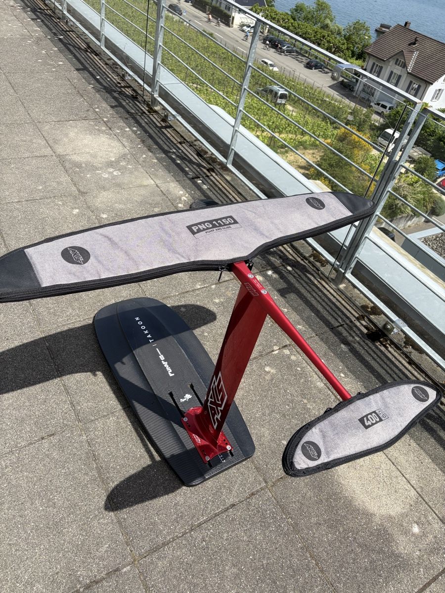 Axis Tavole da surf e di nuoto: AXIS PNG Pump Foil Set mit Takoon Board – Usato da Biel/Bienne venduto da bear11 2