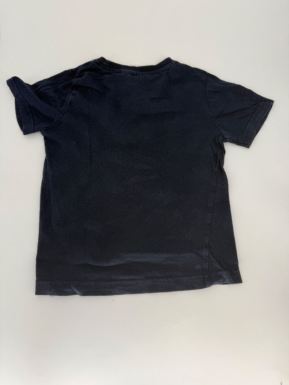 Camicie, T-shirt & Polo: Jurassic World Shirt Gr. 98/104 – Usato da Auenstein venduto da moin. 1