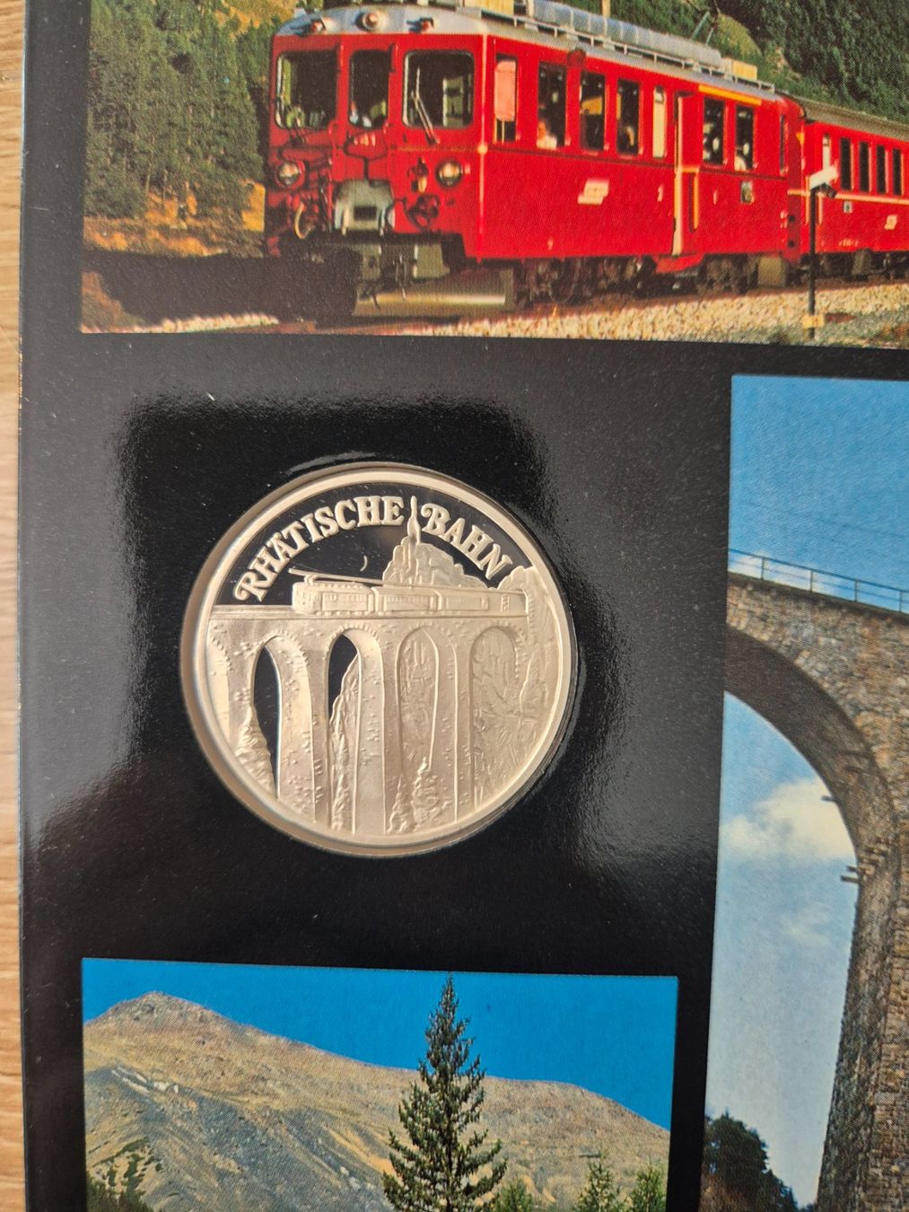 Medaglie: Bergbahnen der Schweiz Rhätische Bahn – Usato da Luzern venduto da Vreneli_1 1