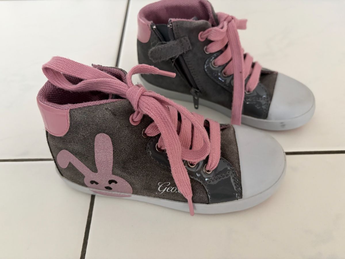 Scarpe per ragazzi: Geox Kinderschuhe – Usato da Chur venduto da sri_xqb9