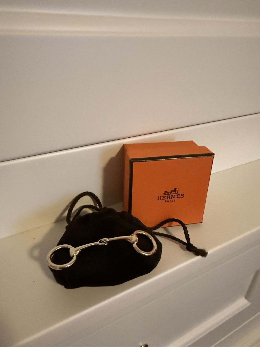 Foulard & Sciarpe: Hermès Twilly Ring – Nuovo e nell'imballaggio originale da Oberägeri venduto da sab_qjy5