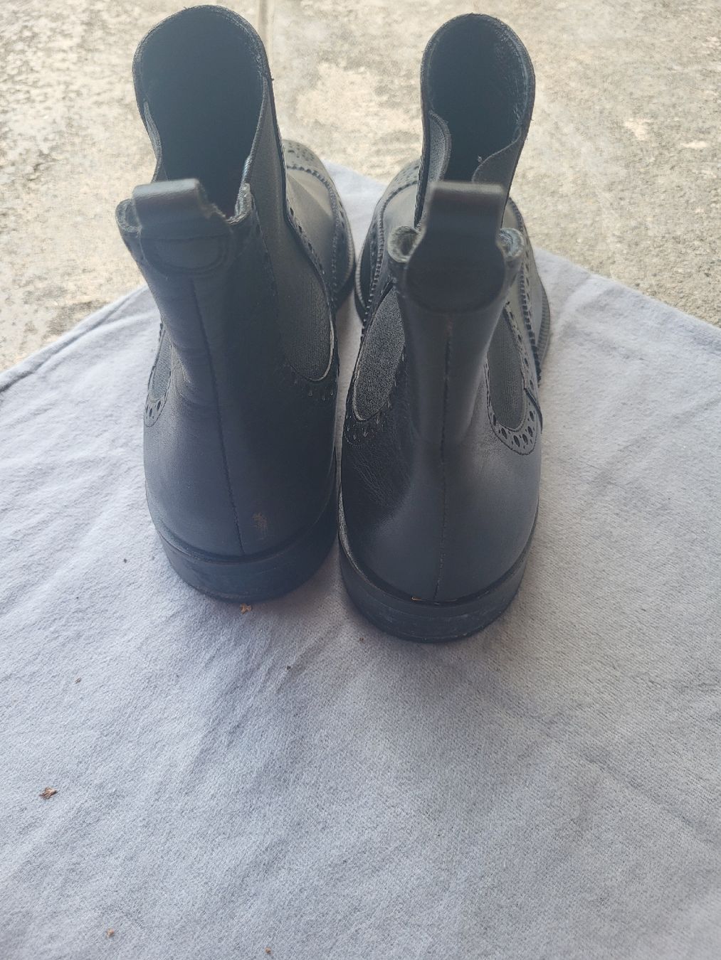 Max Mara Scarpe da donna: MAX MARA Stiflette – Usato da Münchenbuchsee venduto da muengguleo 3
